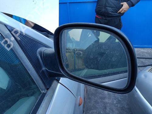 Rétroviseur droit CHRYSLER VOYAGER IV (RG, RS) 2.8 CRD (150 hp) 30621754