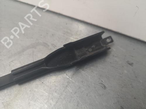 Front windshield wiper arm MERCEDES-BENZ SLK (R171) 200 Kompressor (171.442) | BP13627257C143 