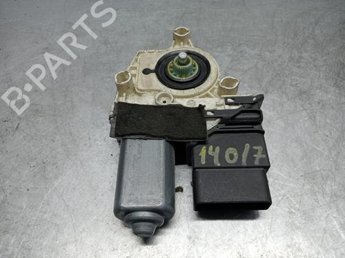 Rudehejsemotor bagstkærm højre SEAT ALTEA (5P1) [2004-2015]  620923