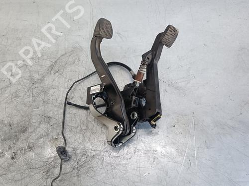koblingspedal MERCEDES-BENZ C-CLASS (W204) [2007-2015]  27716094