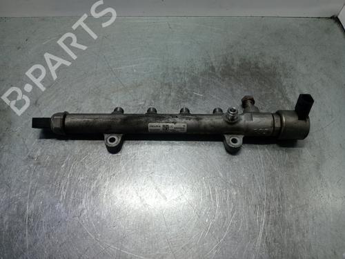 Used Injection rail Injection rail MERCEDES-BENZ A-CLASS (W176) A 200 CDI (176.001) (136 hp) 36223375 36223375