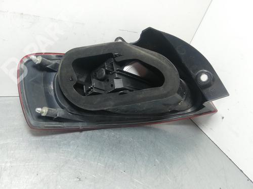 Right taillight FIAT CROMA (194_) 1.9 D Multijet (194AXC1B, 194AXC12) | BP8419103C35 