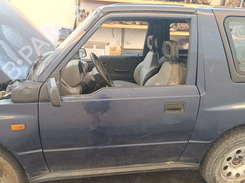Left front door SUZUKI VITARA (ET, TA, TD) 1.6 All-wheel Drive (TA, TA01, SE416) BP27594184C2