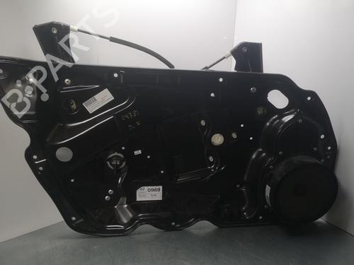 Rudehejsemekanisme ventre foran VW PASSAT B7 (362) 1.6 TDI (105 hp) 16830309