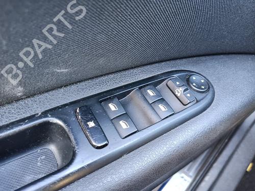 Left front window switch PEUGEOT 407 (6D_) 2.0 HDi 135 (6DRHRH, 6DRHRE, 6DRHRG, 6DRHRJ) | BP29636047I27 