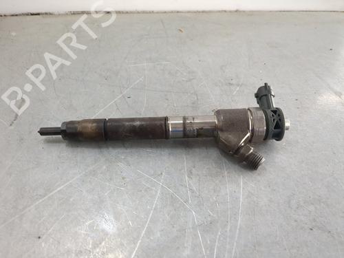 Inyector Inyector KIA CARENS IV 1.7 CRDi (116 hp) 33885493 33885493