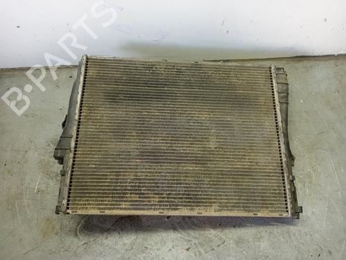 water-radiator-bmw-3-e46-1997-1998-1999-2000-2001-2002-2003-2004-2005-31598046 main image