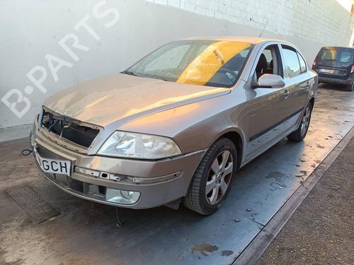 Used Parts SKODA OCTAVIA II (1Z3)    5008476