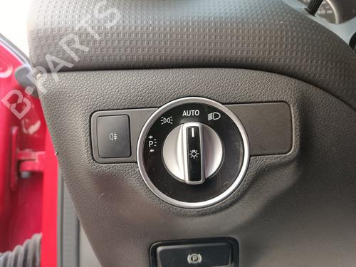 Used Headlight switch MERCEDES-BENZ A-CLASS (W176) A 180 CDI / d (176.012) (109 hp) 15490088