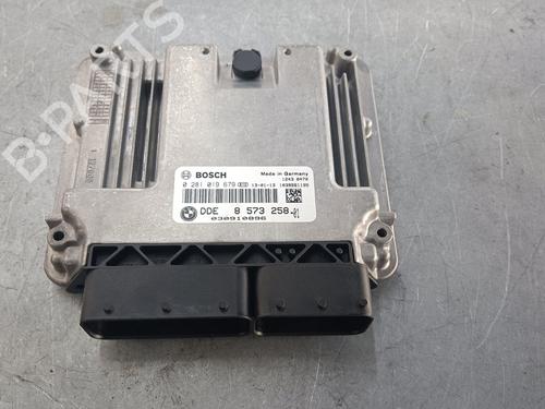 Used Engine control unit (ECU) BMW 3 Touring (F31) 318 d (143 hp) 15596789