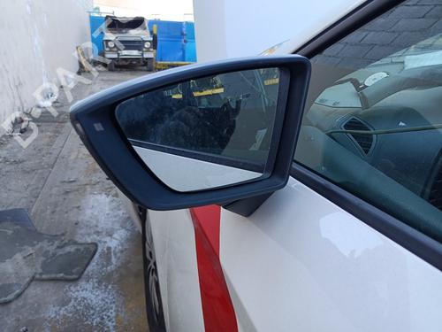 BP32736985C26 main image