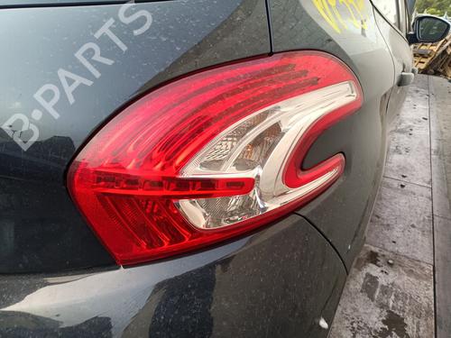 Used Right taillight Right taillight 37645089 37645089