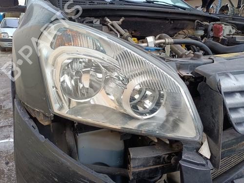 Højre forlygte NISSAN QASHQAI I (J10, NJ10) [2006-2015]  31598255