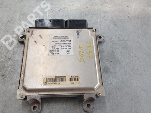 Engine control unit (ECU) MERCEDES-BENZ C-CLASS (W205) C 220 BlueTEC / d (205.002, 205.004) | BP10326894M57 