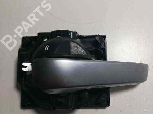 Venstre foran invendig håndtak FIAT 500X (334_) 1.6 (334AXE1A) (110 hp) 6042965