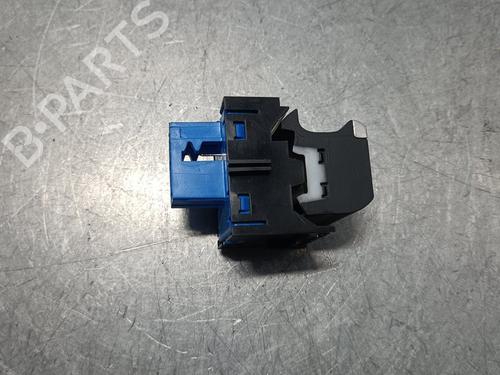 Electric handbrake PEUGEOT 3008 II SUV (MC_, MR_, MJ_, M4_)  | BP29720584E5 
