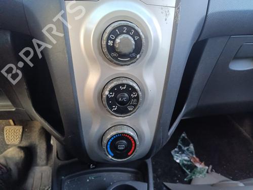 Used Climate control Climate control 38260853 38260853