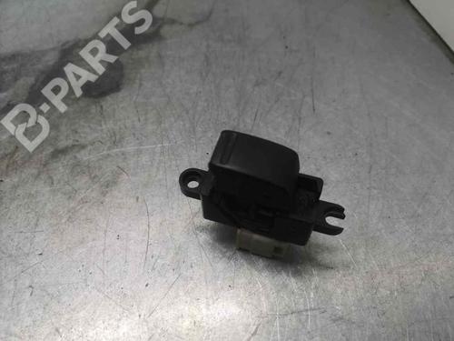 Used Right rear window switch Right rear window switch NISSAN X-TRAIL I (T30) 2.2 dCi (136 hp) 7067358 7067358
