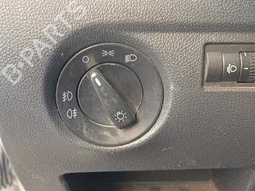 Used Headlight switch SKODA FABIA II (542) [2006-2014]  19091182