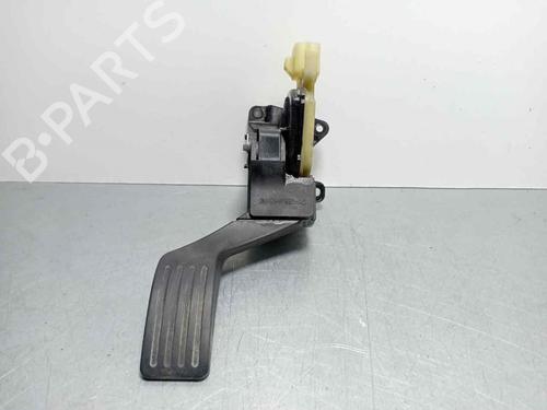 Pedal FORD FOCUS I (DAW, DBW) [1998-2009]  18312415