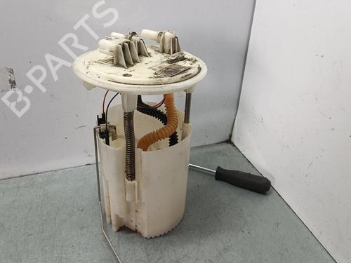 Used Fuel pump RENAULT MEGANE III Hatchback (BZ0/1_, B3_) 1.5 dCi (86 hp) 9181625