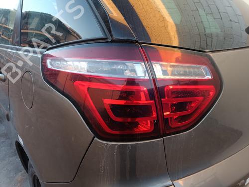 Used Left taillight CITROËN C4 Picasso I MPV (UD_) 1.6 HDi 110 (112 hp) 22889941