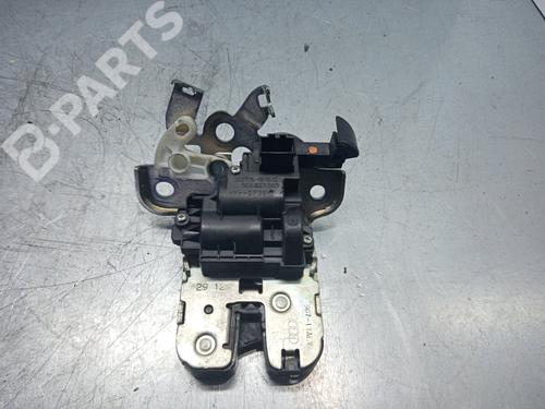 Used Tailgate lock SEAT TOLEDO IV (KG3) 1.6 TDI (105 hp) 8936952