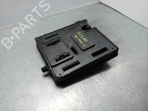 Used Fuse box Fuse box RENAULT MEGANE III Hatchback (BZ0/1_, B3_) 1.5 dCi (BZ1G, BZ1W, BZ0R) (95 hp) 33982651 33982651