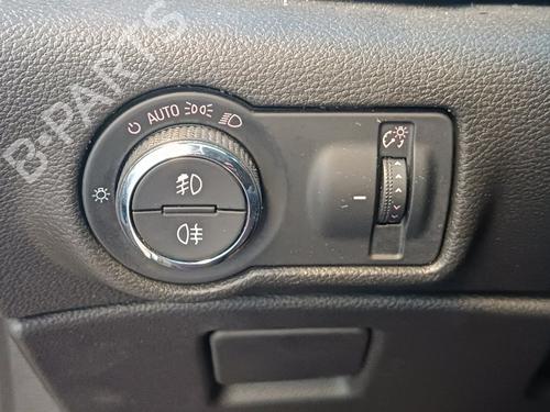 Used Headlight switch Headlight switch 37536574 37536574