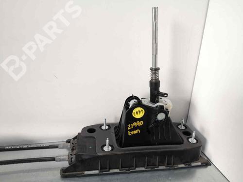 Used Gear lever SEAT LEON (5F1) 2.0 TDI (150 hp) 8190702