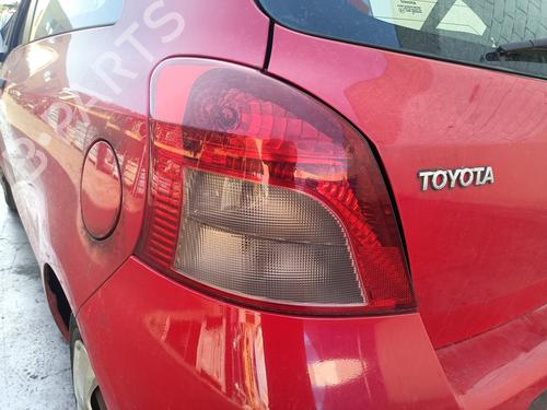 Used Left taillight TOYOTA YARIS (_P9_) 1.0 VVT-i (KSP90_, KSP90R) (69 hp) 29594623