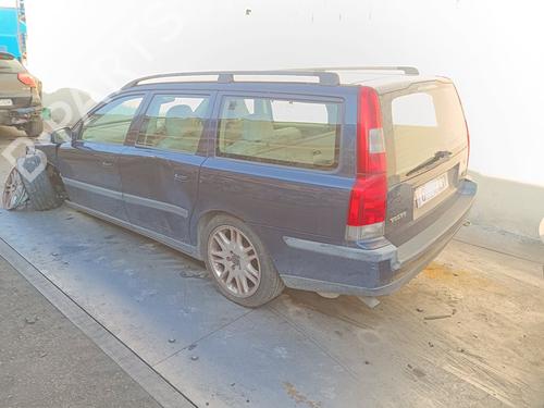 BP13478481C1 | Motorhjelm VOLVO V70 II (285) 2.4 BP13478481C1