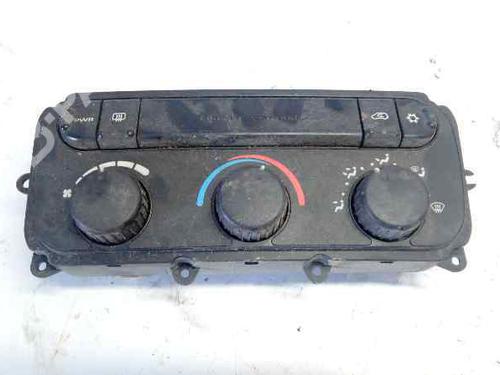 AC Styreenhet / Manøvreringsenhet CHRYSLER VOYAGER IV (RG, RS) 2.5 CRD | BP1927534I5 