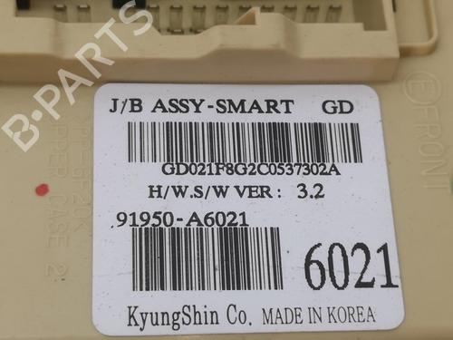 Fuse box HYUNDAI i30 Coupe  | BP13883126E1 