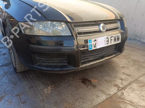 Used Front bumper FIAT STILO (192_) 1.9 D Multijet (120 hp) 25976621