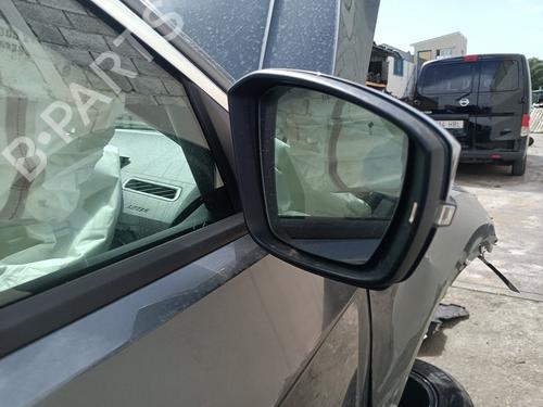 BP33986098C27 main image