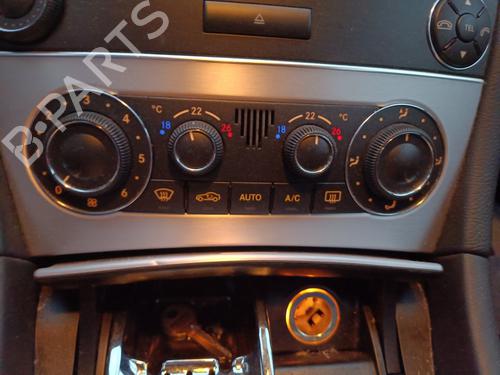 Used Climate control MERCEDES-BENZ C-CLASS T-Model (S203) C 220 CDI (203.208) (150 hp) 29746822