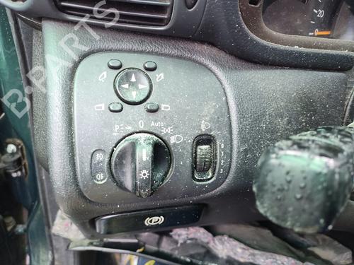 Hovedlysbryter MERCEDES-BENZ C-CLASS (W203) C 270 CDI (203.016) (170 hp) 31320341