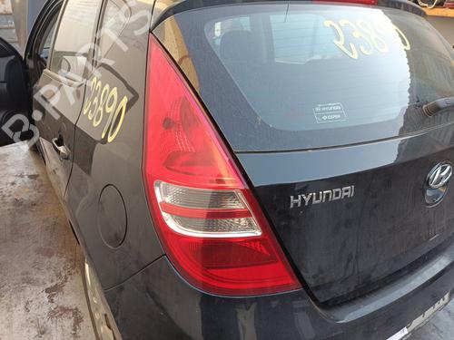 Used Left taillight HYUNDAI i30 Estate (FD) 1.6 CRDi (90 hp) 27318611