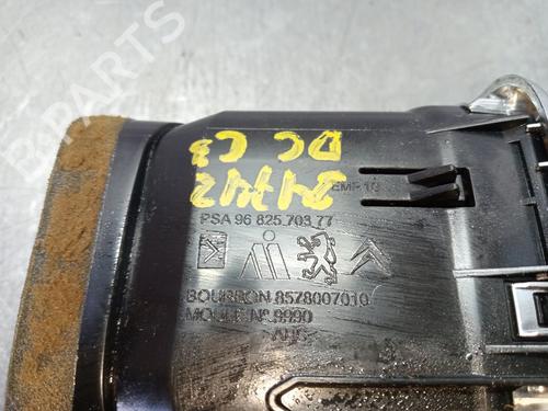 Air vent CITROËN C3 Picasso (SH_) 1.6 HDI 90 | BP31614094I21