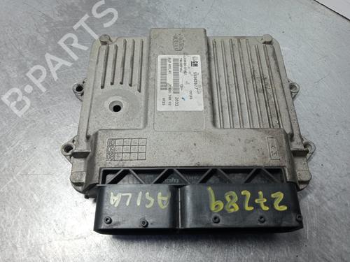 Used Engine control unit (ECU) Engine control unit (ECU) OPEL AGILA B (H08) 1.3 CDTI (F68) (75 hp) 34113639 34113639