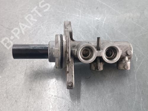 Used Brake master cylinder TOYOTA RAV 4 III (_A3_) [2005-2014]  2580446