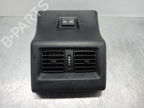 air-vent-toyota-camry-_v7_-_va7_-_vh7_-2017-34625126 main image