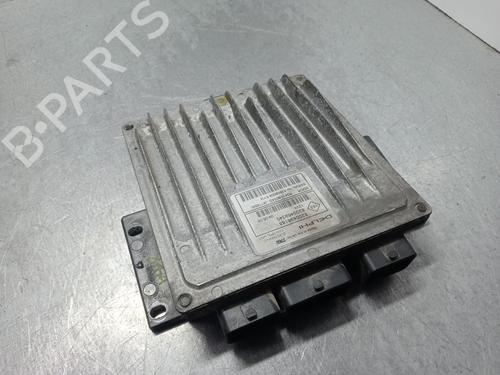 Used Engine control unit (ECU) Engine control unit (ECU) RENAULT MEGANE II (BM0/1_, CM0/1_) [2001-2012] 32986499 32986499