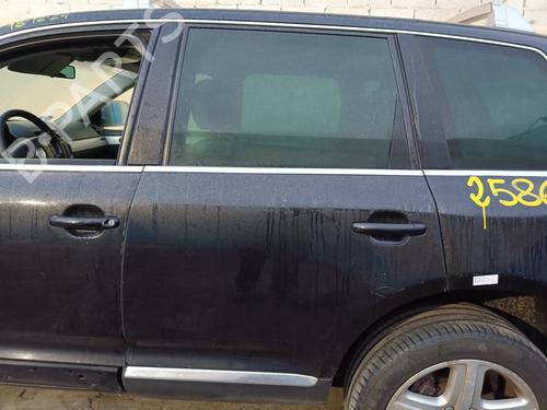 Puerta trasera izquierda VW TOUAREG (7LA, 7L6, 7L7) [2002-2013]  31172600