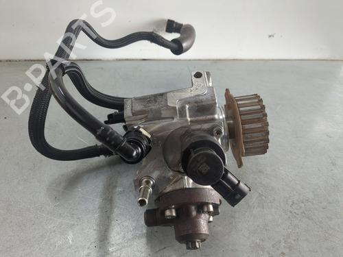 Used Injection pump Injection pump 9521232 9521232