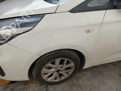 Used Left front fenders Left front fenders KIA CARENS IV 1.7 CRDi (116 hp) 33890983 33890983