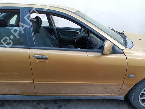 Used Right front door Right front door VOLVO S40 I (644) 1.6 (109 hp) 34581187 34581187