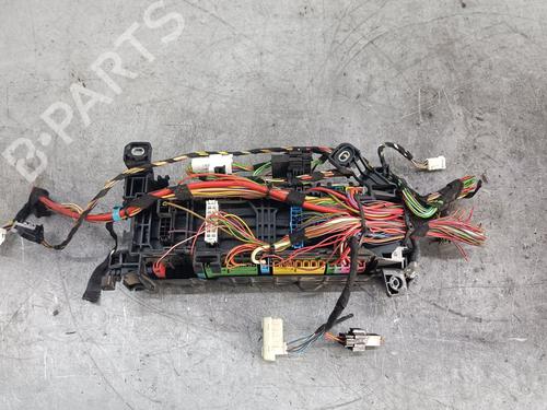 Used Fuse box MERCEDES-BENZ A-CLASS (W176) A 180 CDI / d (176.012) (109 hp) 21095412