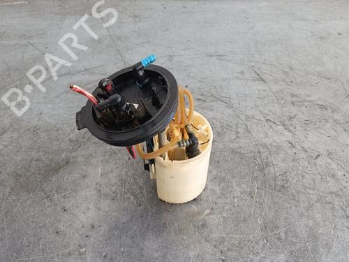 Used Fuel pump SKODA KAROQ (NU7, ND7) 1.6 TDI (115 hp) 17991551
